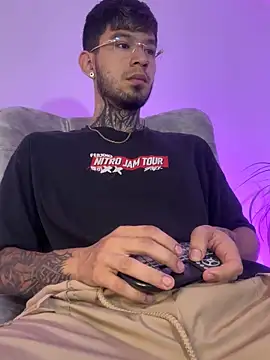 Anthony-Martin online show from November 11, 12:11 pm