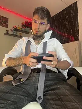 Snapshot of Anthony-Martin chatting on September 22, 12:22 pm Anthony-Martin online show from September 22, 12:22 pm
