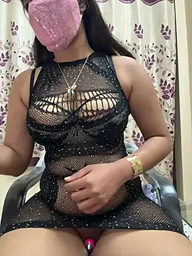 ScarletAss online show from July 25, 1:28 pm