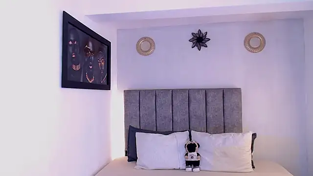 evil boys 77 online show from January 27, 4:54 pm