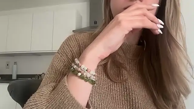 LustfulLuna  online show from March 31, 2:19 pm