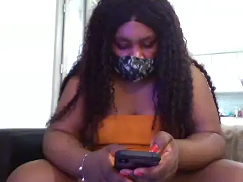 bonbonaumiel online show from December 18, 11:56 am