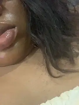 bonbonaumiel online show from January 3, 6:24 pm