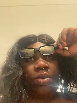 bonbonaumiel online show from January 6, 9:19 am