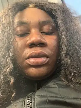 bonbonaumiel online show from December 21, 7:13 am