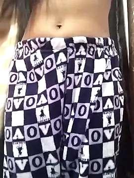 Snapshot of Hinna_love5 chatting on January 10, 10:10 am Hinna love5 online show from January 10, 10:10 am