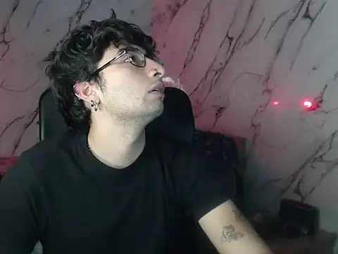 Dereck Dickson online show from March 20, 5:19 am