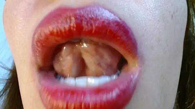 Snapshot of miss_evoleth2 chatting on November 14, 7:06 pm miss evoleth2 online show from November 14, 7:06 pm