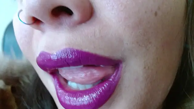 miss evoleth2 online show from March 24, 2:39 pm