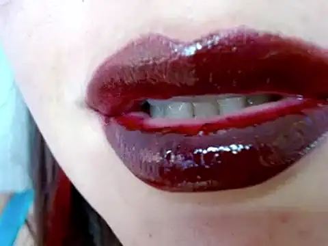 Snapshot of miss_evoleth2 chatting on March 16, 12:01 am miss evoleth2 online show from March 16, 12:01 am