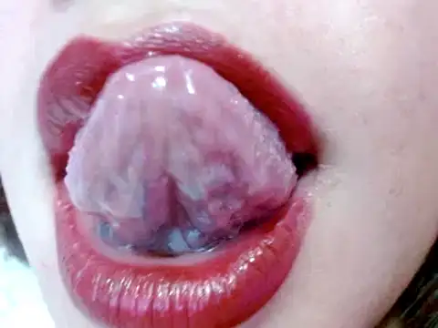 Snapshot of miss_evoleth2 chatting on March 8, 1:28 am miss evoleth2 online show from March 8, 1:28 am