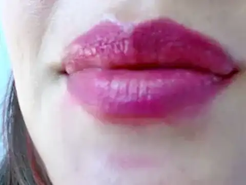 Snapshot of miss_evoleth2 chatting on March 22, 5:28 am miss evoleth2 online show from March 22, 5:28 am