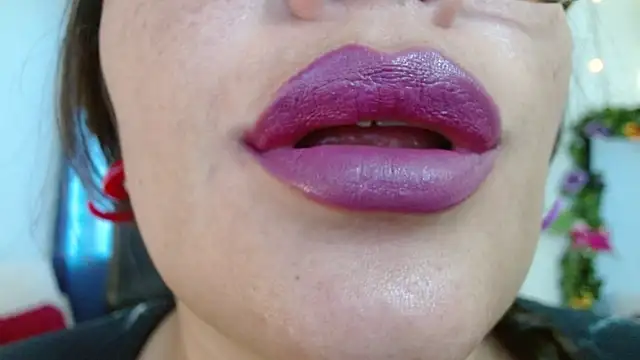 miss evoleth2 online show from April 16, 9:39 pm