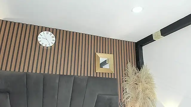 NaxaAndLexi  online show from April 18, 1:35 pm