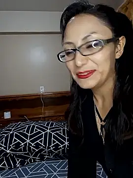 Lucy Chery online show from January 10, 11:11 pm