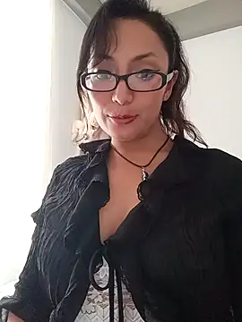 Lucy Chery online show from February 28, 10:31 pm