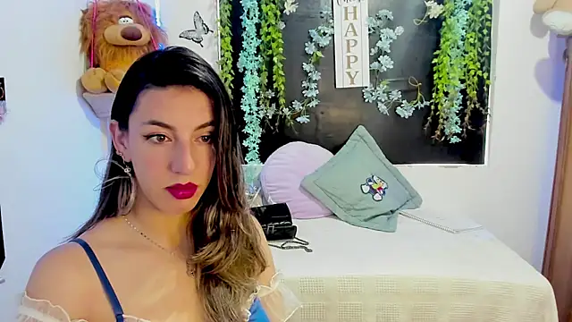 Snapshot of queen-natty chatting on September 8, 2:16 pm queen-natty online show from September 8, 2:16 pm