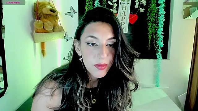 queen-natty online show from July 1, 2:56 am