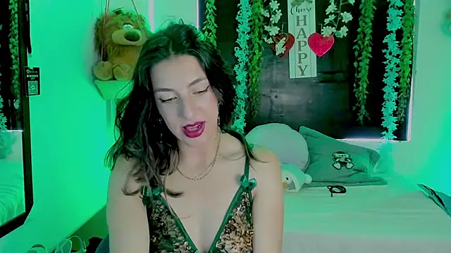 queen-natty online show from March 25, 2:27 pm