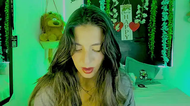 queen-natty online show from March 19, 1:11 pm