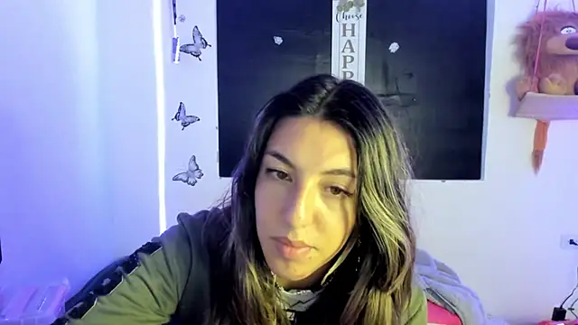 Snapshot of queen-natty chatting on February 4, 4:05 am queen-natty online show from February 4, 4:05 am