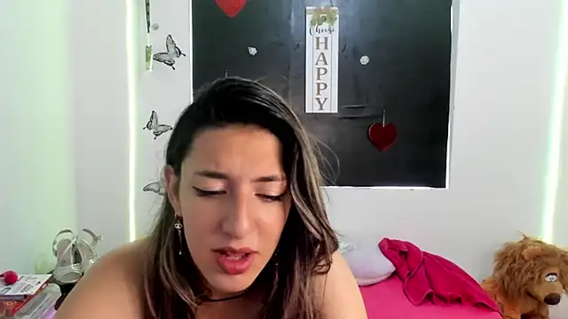 Snapshot of queen-natty chatting on March 18, 1:55 pm queen-natty online show from March 18, 1:55 pm