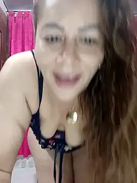 Snapshot of SluttyMilf79 chatting on September 22, 5:24 am SluttyMilf79 online show from September 22, 5:24 am