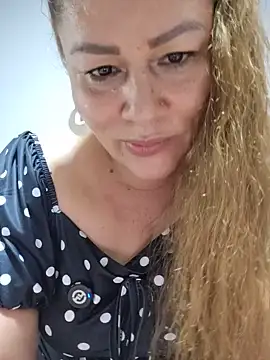 Snapshot of SluttyMilf79 chatting on July 18, 7:39 am SluttyMilf79 online show from July 18, 7:39 am