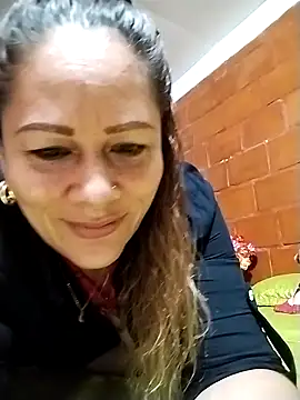 Snapshot of SluttyMilf79 chatting on March 4, 4:17 am SluttyMilf79 online show from March 4, 4:17 am