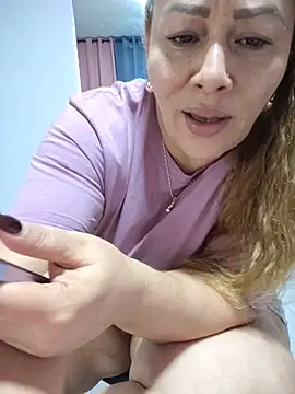 Snapshot of SluttyMilf79 chatting on July 5, 7:59 am SluttyMilf79 online show from July 5, 7:59 am