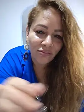 SluttyMilf79 online show from May 10, 8:40 am