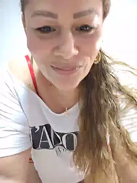 SluttyMilf79 online show from May 15, 7:17 am