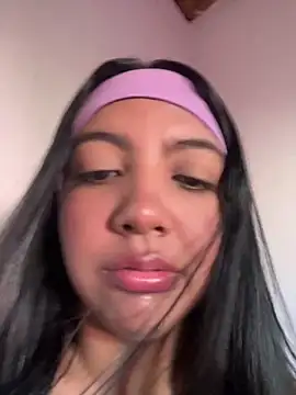 nicole fisherr online show from May 31, 8:42 pm