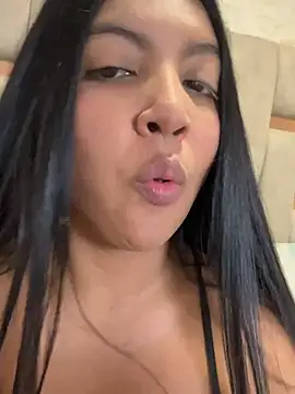 nicole fisherr online show from July 1, 9:59 pm