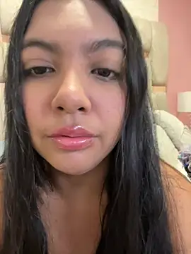 nicole fisherr online show from April 15, 6:41 am