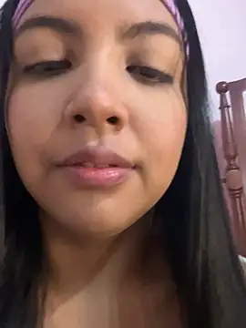 nicole fisherr online show from May 24, 11:37 pm