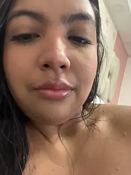 nicole fisherr online show from April 29, 7:56 am