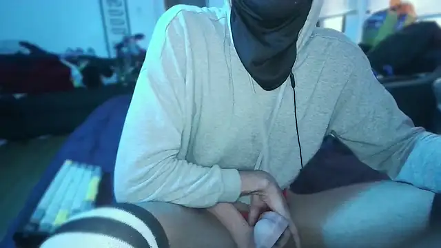 Snapshot of DeeGivenchyy chatting on September 25, 8:48 pm DeeGivenchyy online show from September 25, 8:48 pm