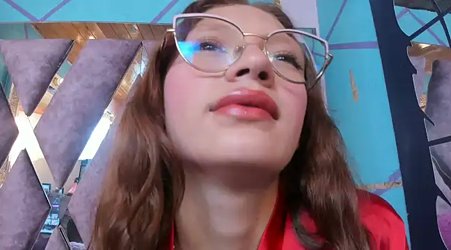 LARICSABLUE online show from March 7, 9:06 pm