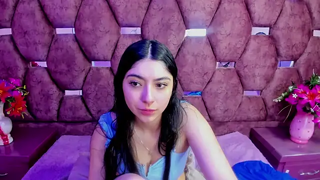 Lucy Anall  online show from June 6, 10:48 pm