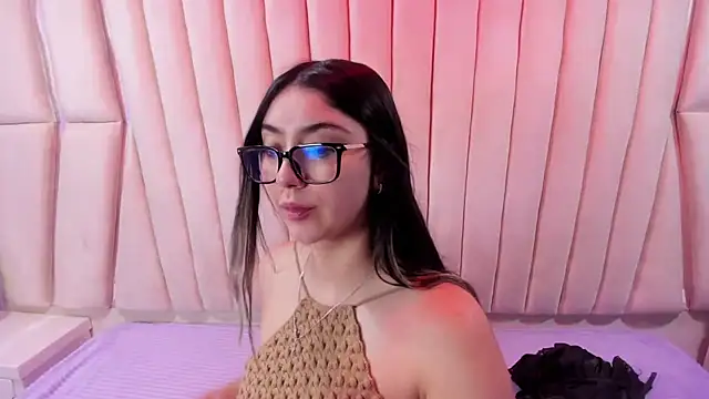 Lucy Anall  online show from March 22, 9:38 pm