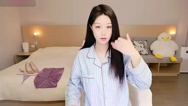 Lucky-baby online show from February 5, 1:40 pm