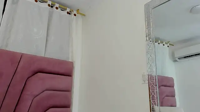 Snapshot of Brianrosex chatting on October 18, 3:19 am Brianrosex online show from October 18, 3:19 am