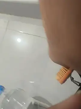 Snapshot of Rahulroy96 chatting on January 17, 2:59 am Rahulroy96 online show from January 17, 2:59 am