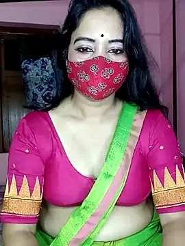 Lexi Baby  online show from November 6, 6:45 pm