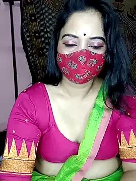 Lexi Baby  online show from November 25, 6:30 pm