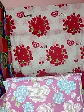 Snapshot of Lexi_Baby_ chatting on December 21, 6:31 pm Lexi Baby online show from December 21, 6:31 pm