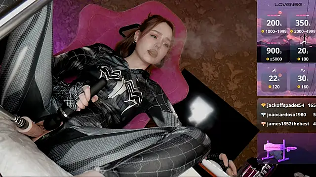 viamoon online show from February 2, 1:30 pm