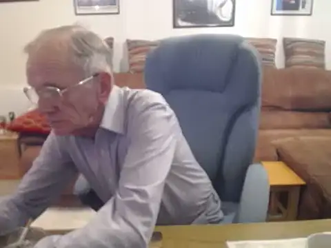 Ferret7777 online show from February 4, 8:15 pm