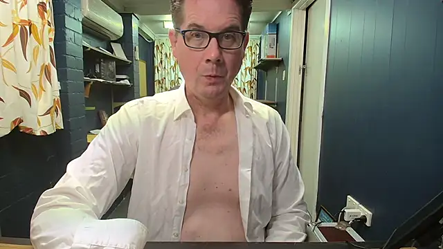 tilobinder online show from February 27, 2:28 pm